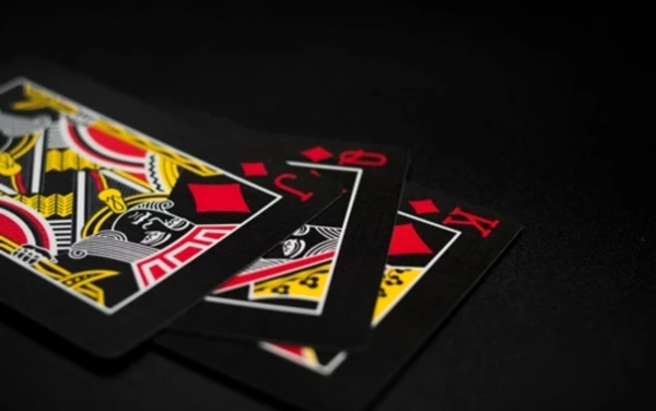 Poker và những điều cần phải biết để làm chủ trò chơi 