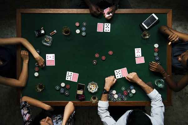 Chia sẻ cách chơi tight trong Poker hiệu quả